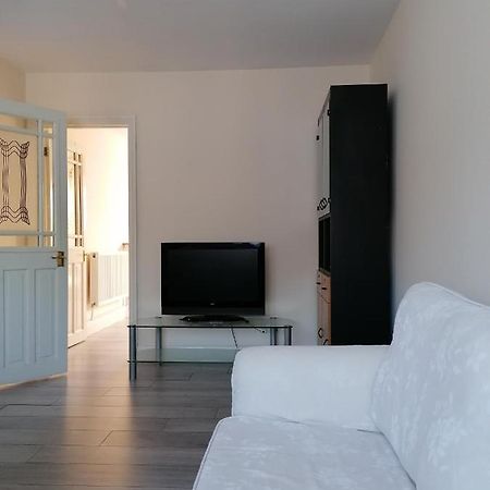 Chantilly Apartment Ickenham ภายนอก รูปภาพ