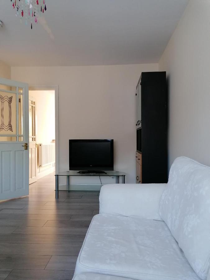 Chantilly Apartment Ickenham ภายนอก รูปภาพ